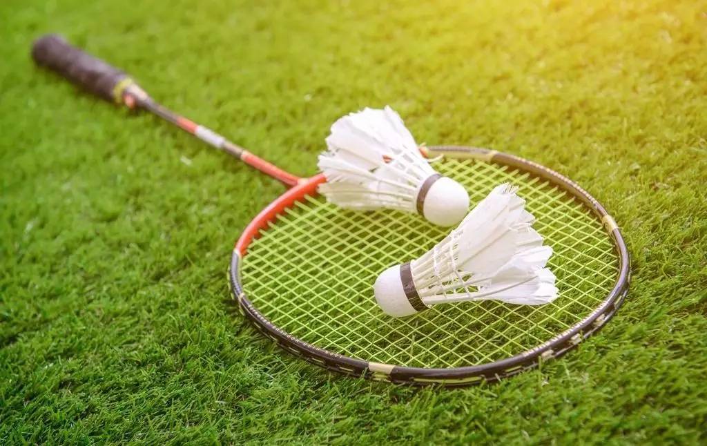 A强调速度 A强调速度