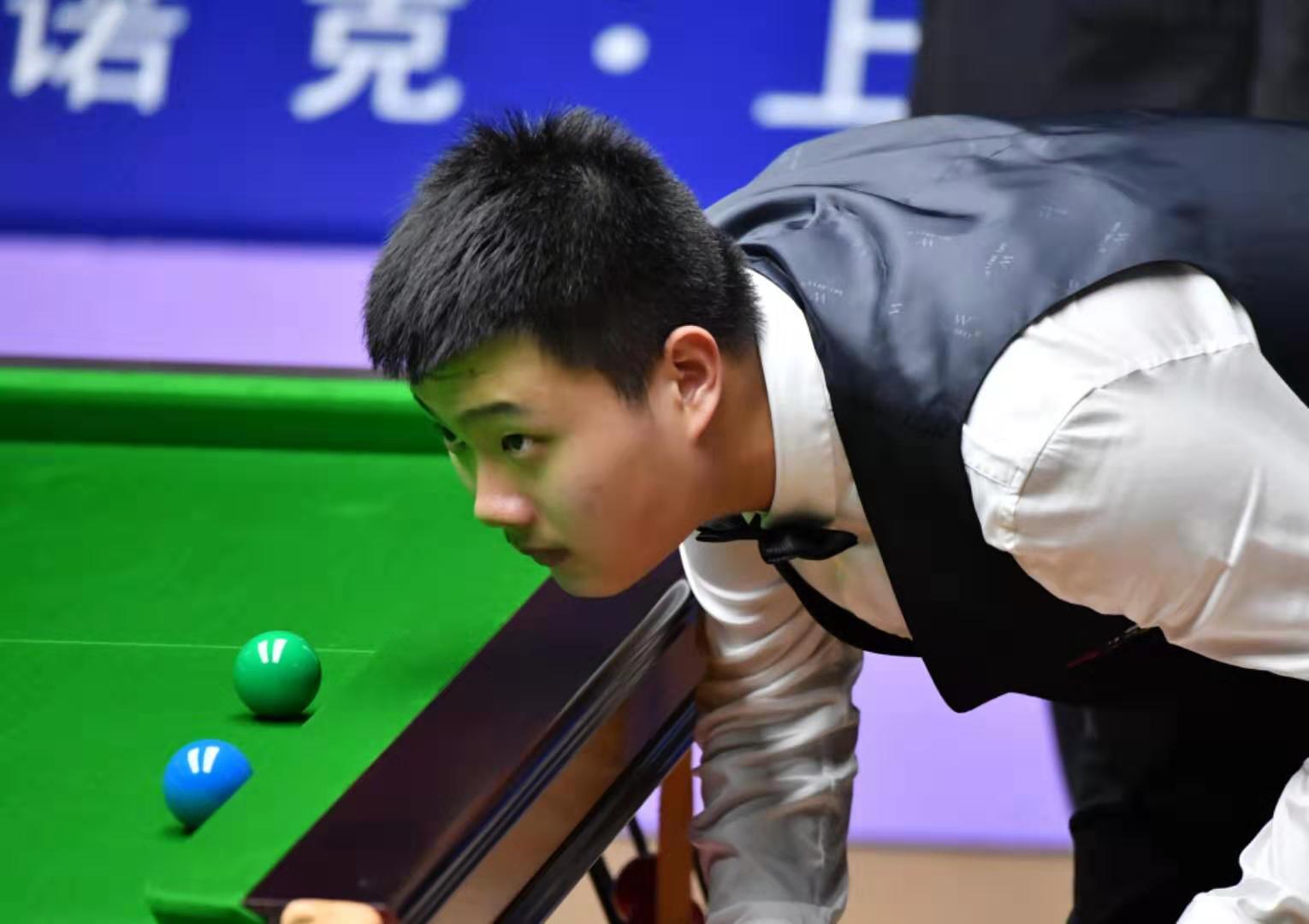 我们期待他 我们期待他