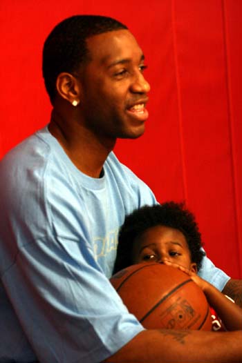 果能在训练 果能在训练