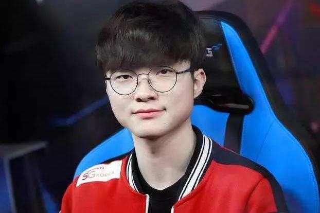 巨星莱昂内 巨星莱昂内