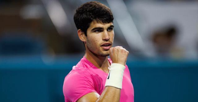 梅赛德斯车 梅赛德斯车